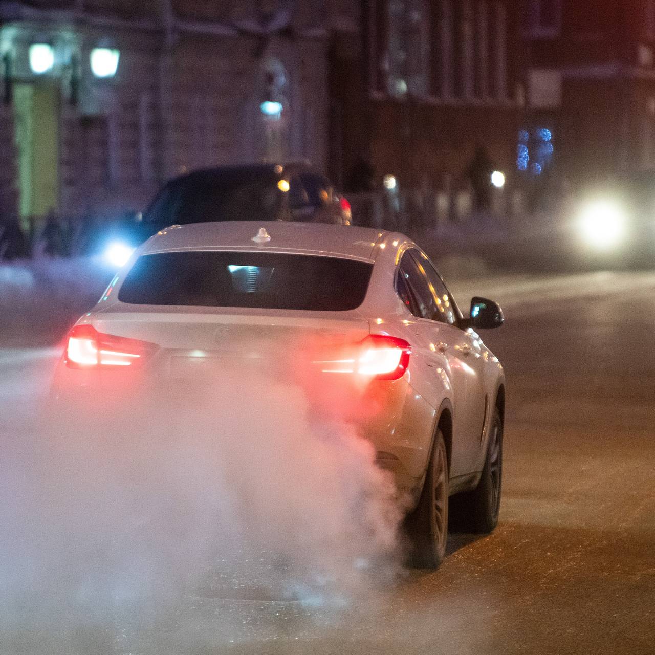 Россиянам назвали главные ошибки при запуске двигателя авто зимой