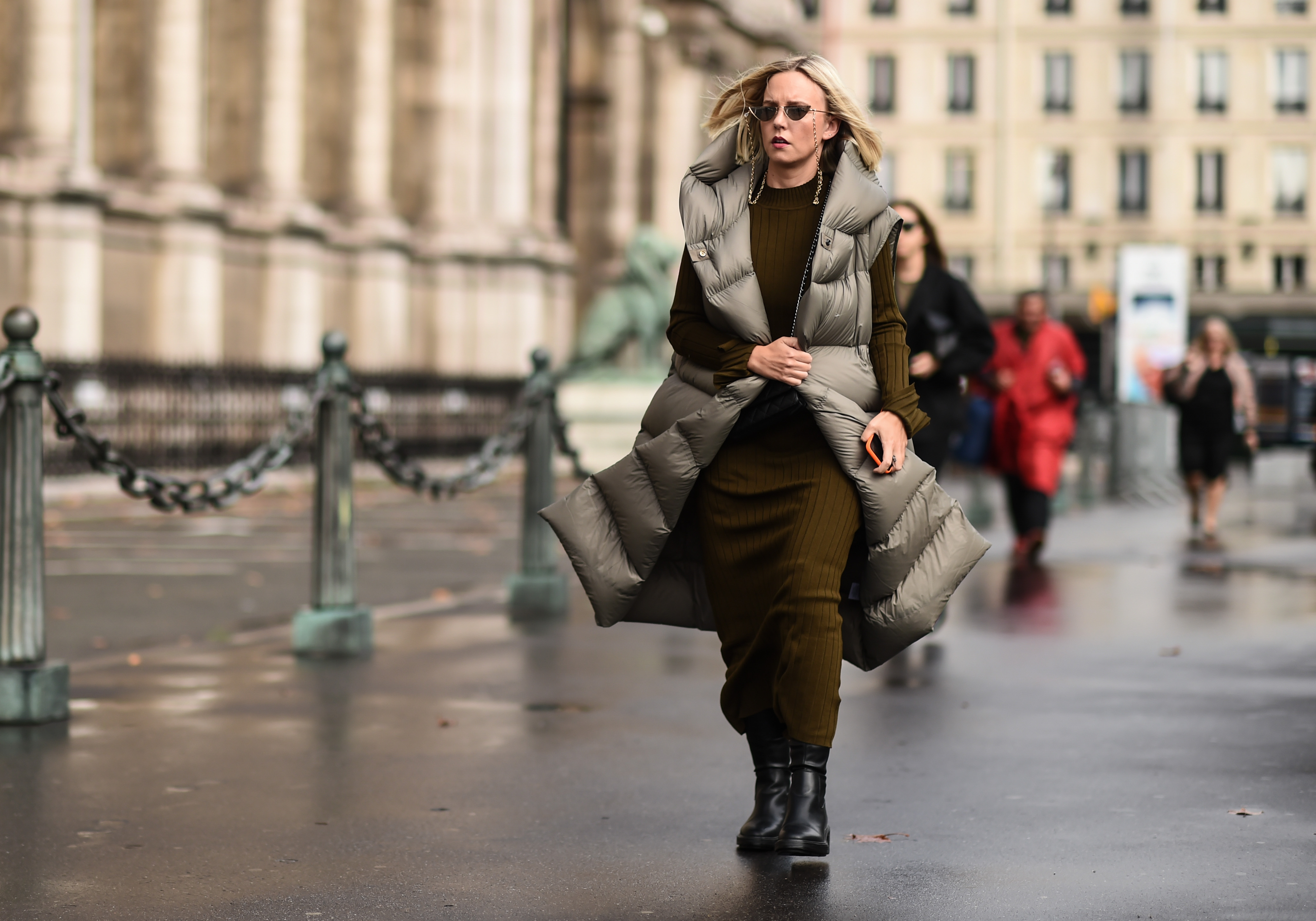 �������&nbsp; ���� �� �����, � �����-�� ����� �������. �������� ����������� � �����������, ������� ���������� ��������. ��� ����������?