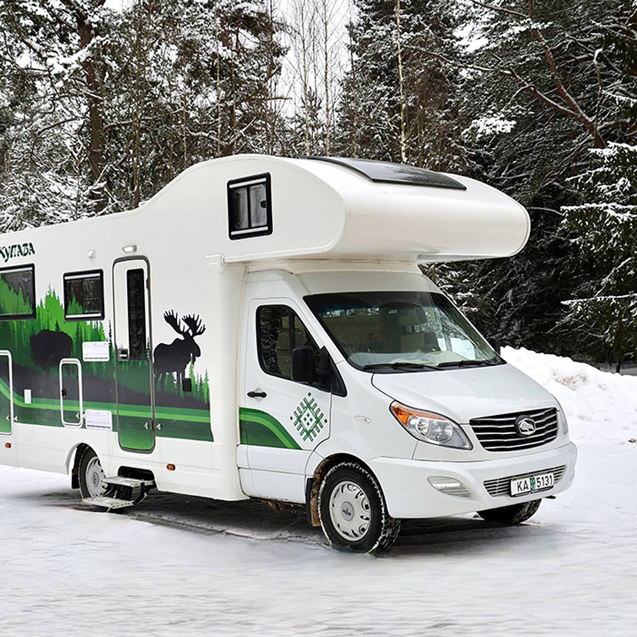 Белорусский производитель собрал необычный автомобиль для путешествий