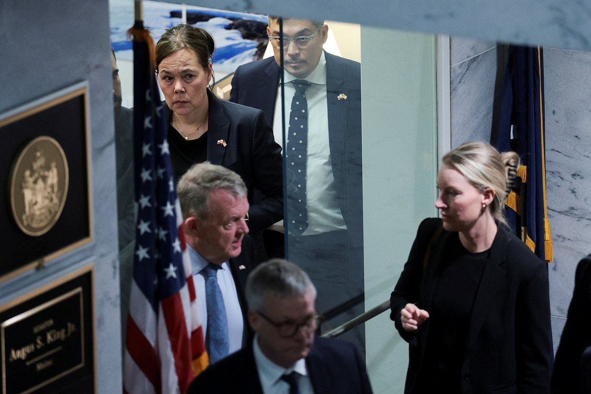 Вивиан Моцфельдт и Ларс Лекке Расмуссен после встречи с сенаторами США