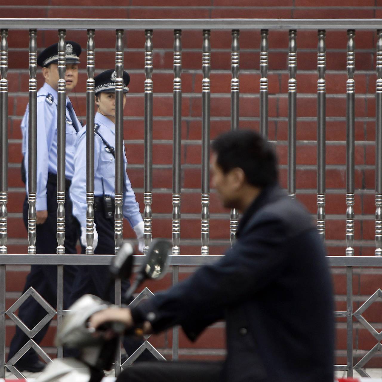 Приговоренную к смертной казни в Китае россиянку передали на родину. Что она совершила и какую судьбу ей уготовили дома?