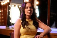 Финалистка конкурса красоты 10 лет охотилась на мошенницу, выдававшую себя за мужчин. Она отправила ее в тюрьму трижды