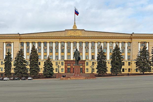 Здание Дома Советов в Липецке