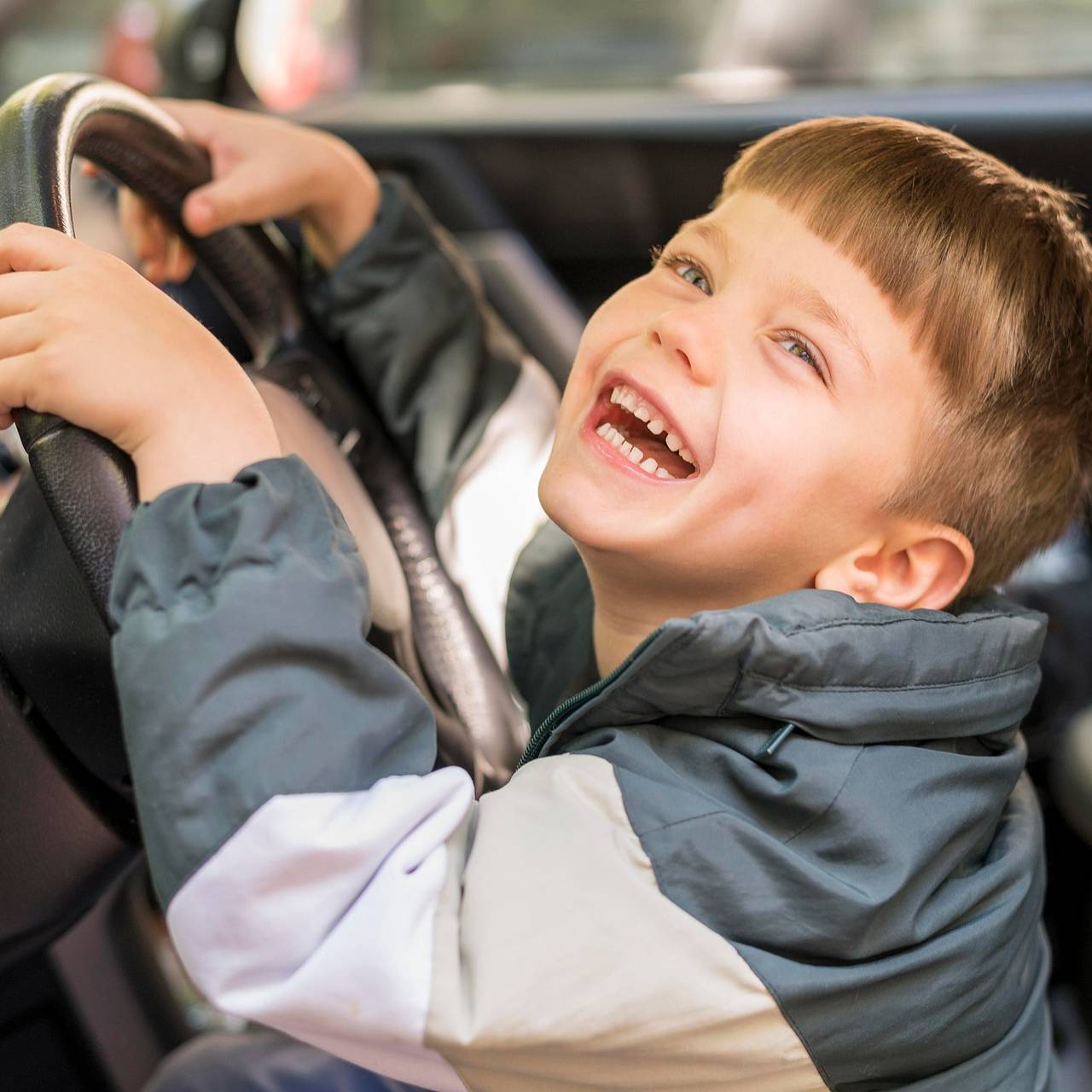 Пьяный россиянин посадил за руль машины 10-летнего сына