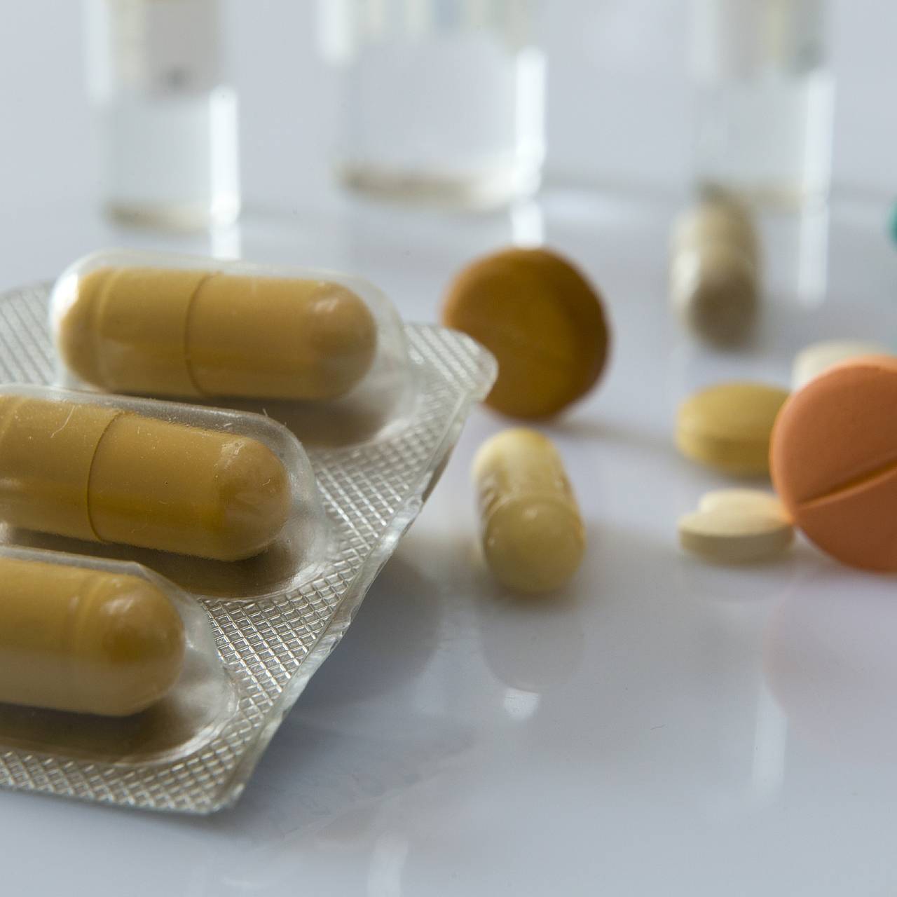 Европейцам понадобились лекарства из России