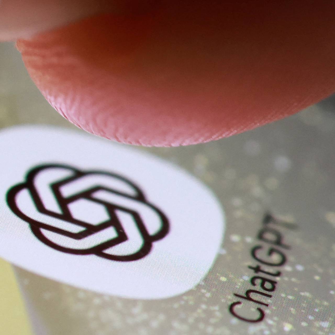 В ChatGPT появится реклама