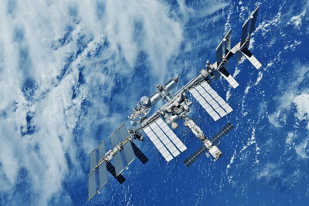 «Роскосмос» обсудит с НАСА сроки завершения работы МКС в 2026 году