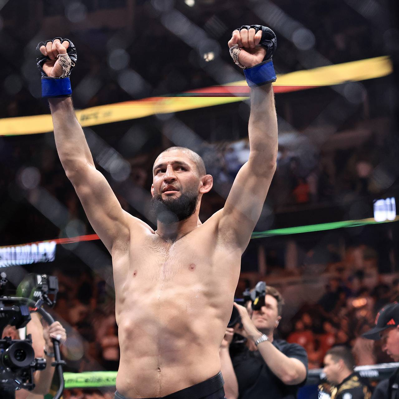 Чимаев сделал первое заявление после сообщений о гибели в ДТП в Грозном