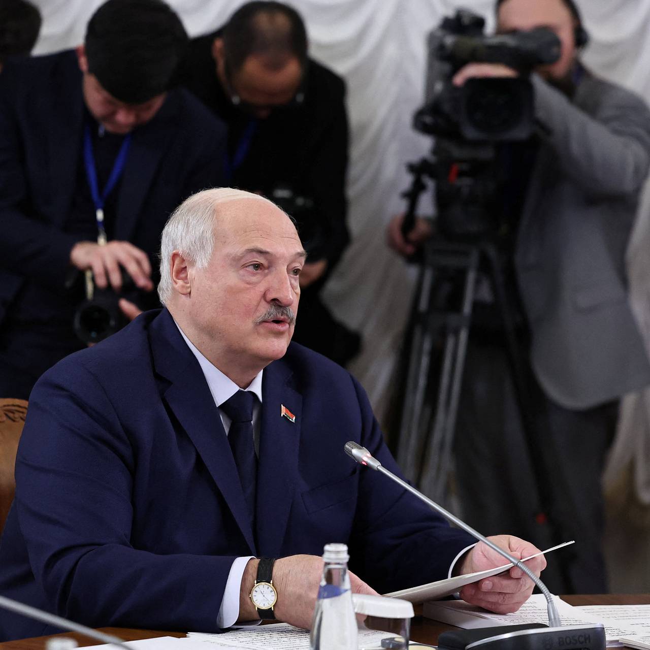 Лукашенко похвалил Трампа за действия по Венесуэле