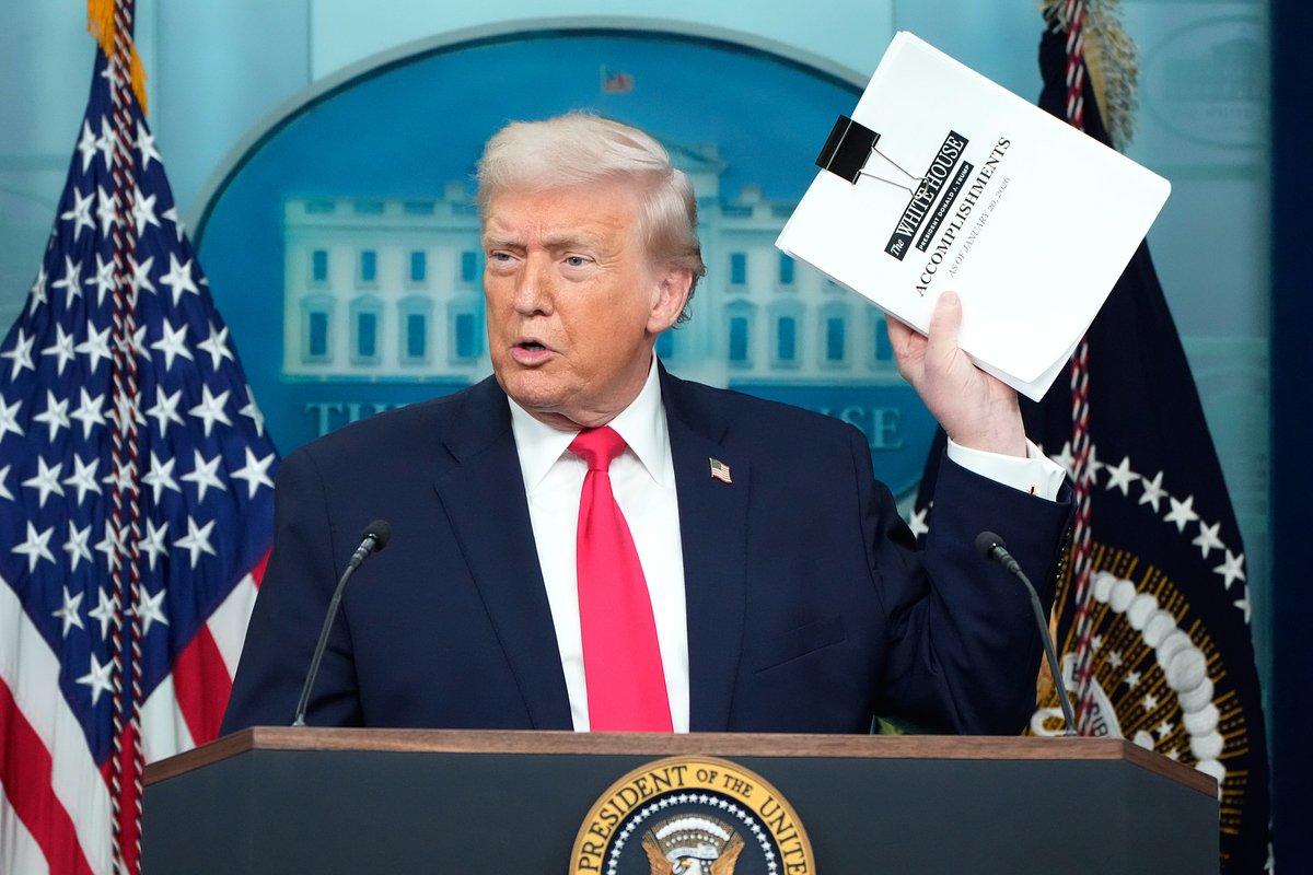 Президент США Дональд Трамп в Белом доме, Вашингтон, США, 20 января 2026 года