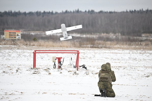 Запуск ударного беспилотника типа 