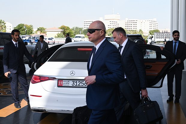 Выезд российской делегации из отеля