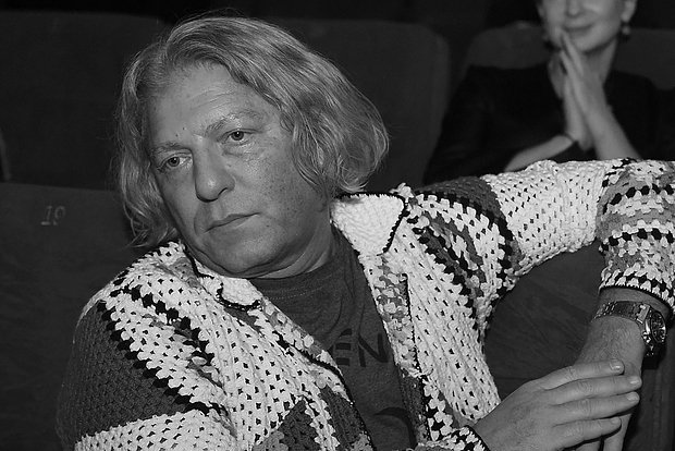 Александр Олейников 