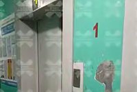 В Подмосковье многоэтажку затопило кипятком после трех дней без отопления 