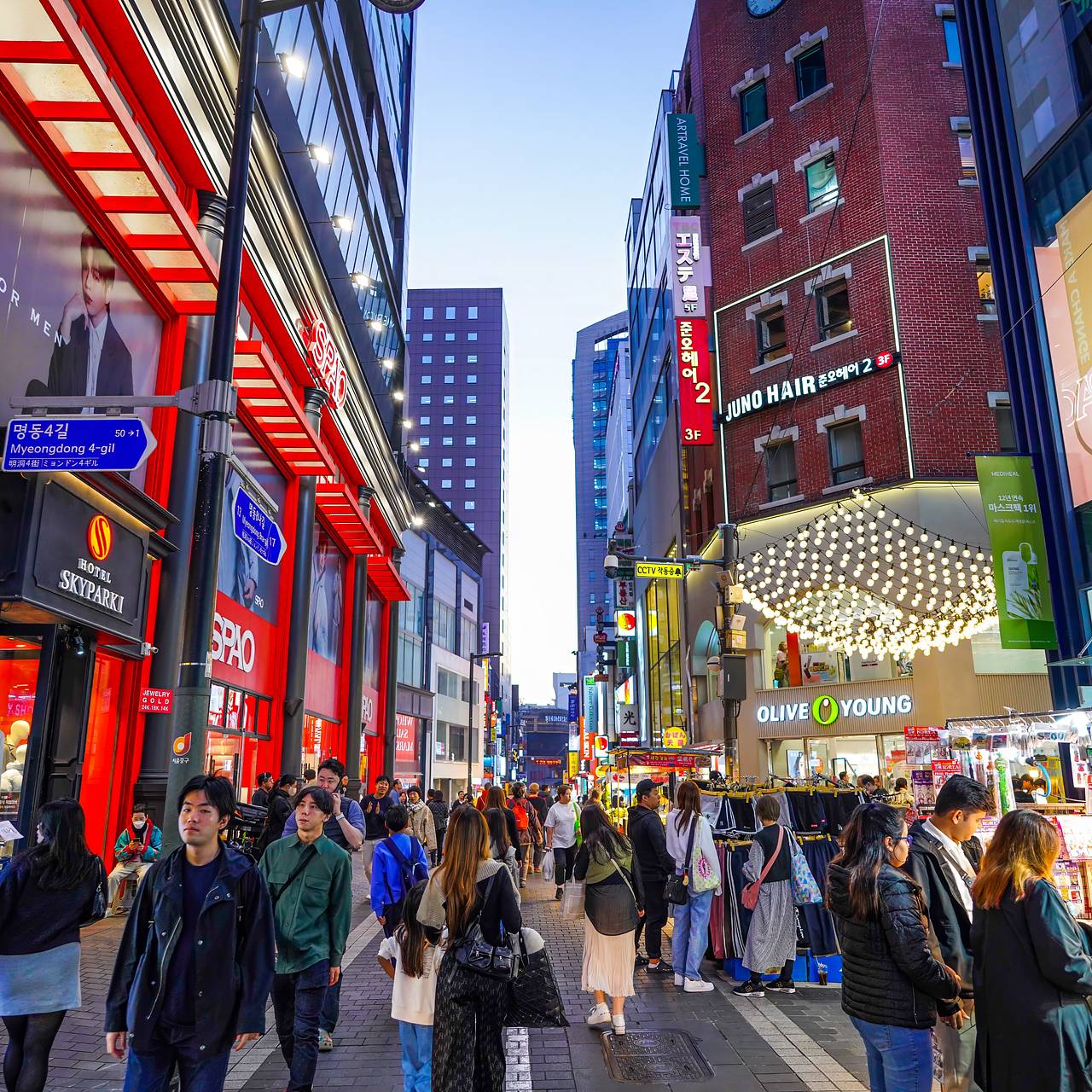 Переехавший в Южную Корею россиянин раскрыл секреты знакомства с местными девушками