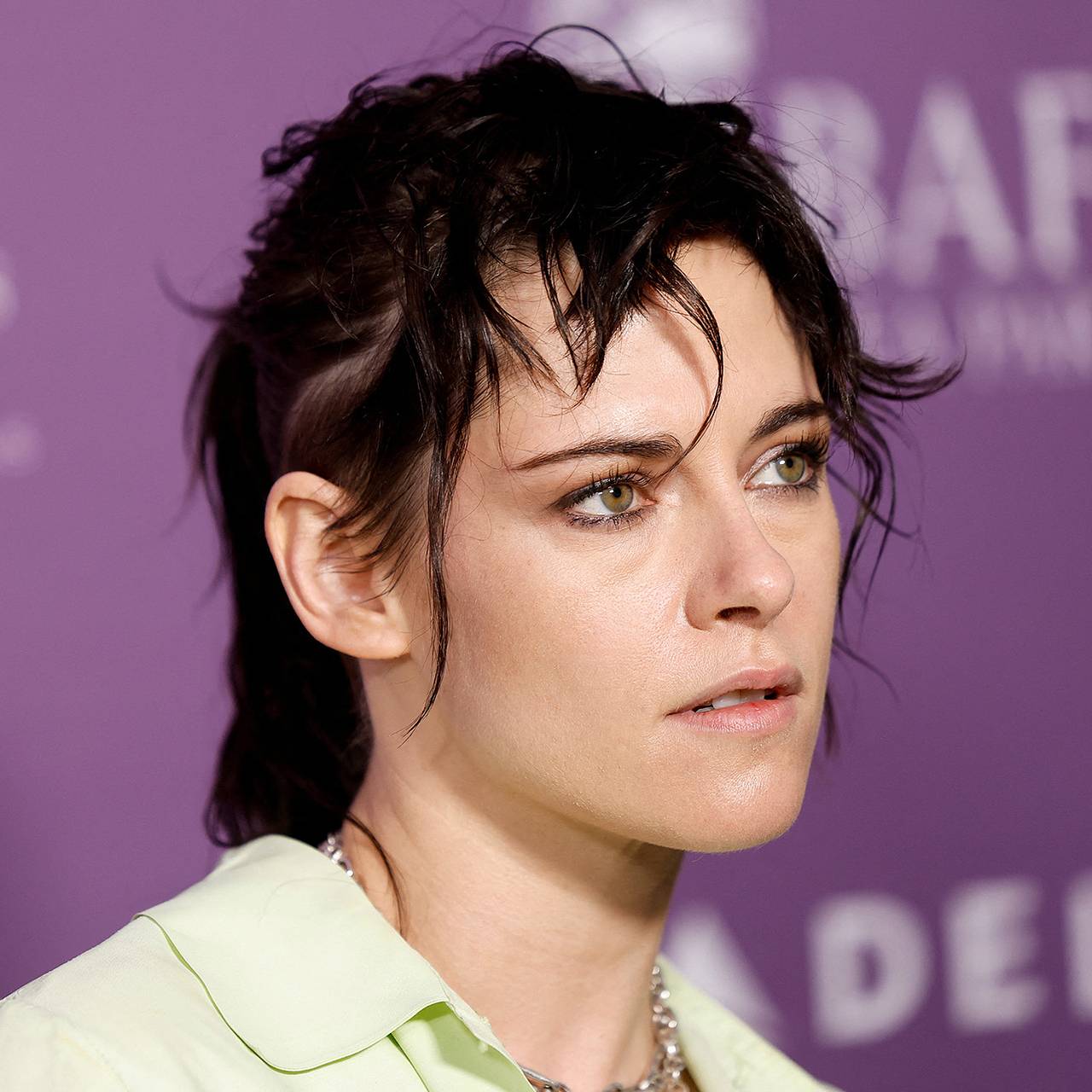 Кристен Стюарт пожаловалась на несвободу в США и заговорила об эмиграции