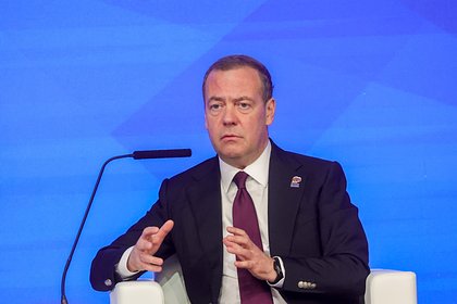 В США увидели сигнал Кремля Белому дому после слов Медведева