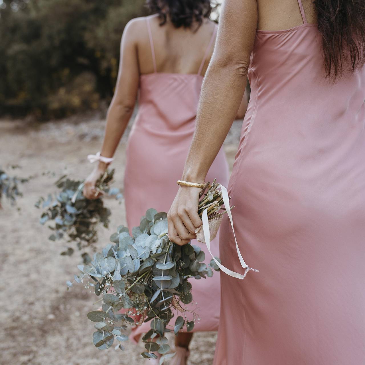 Подружка невесты столкнулась с опасными последствиями из-за похудения к свадьбе