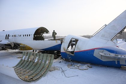 В Госдуме предложили покрыть многомиллионный иск к посадившему самолет в поле пилоту