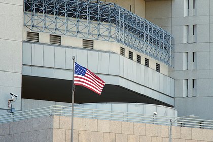 К арестованным за проникновение на военную базу США россиянкам отказались пускать родных