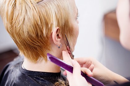 Миллиардер-христианин назвал россиянок с короткими волосами безбожными дурами