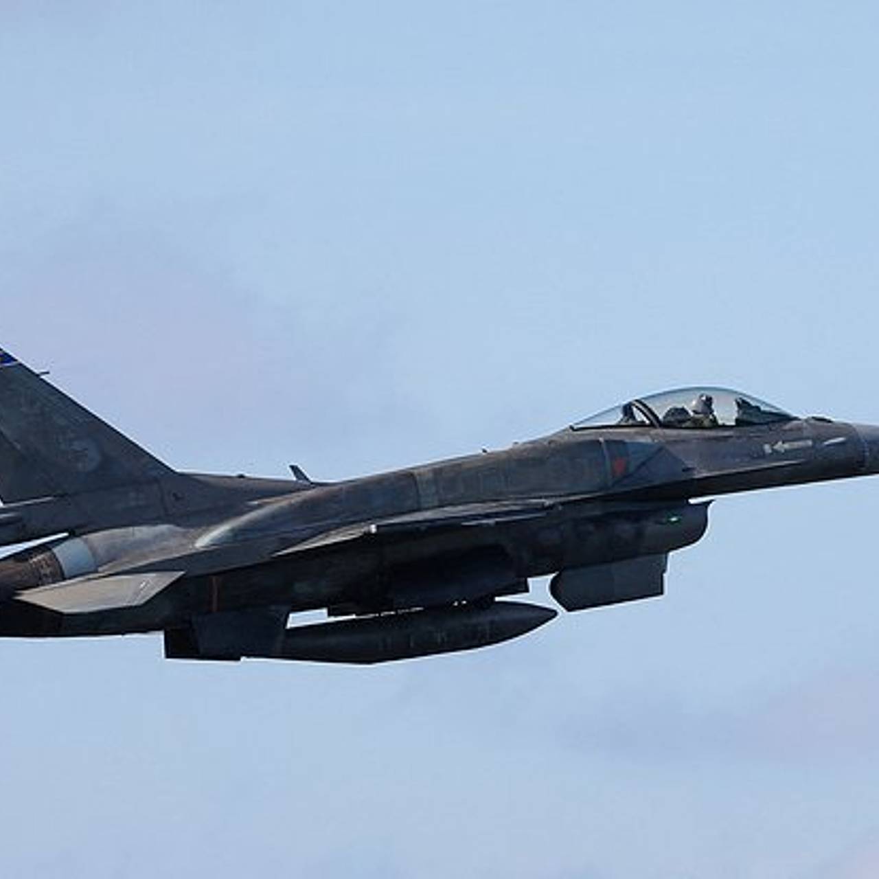 Пентагон подписал контракт на обслуживание переданных Украине F-16