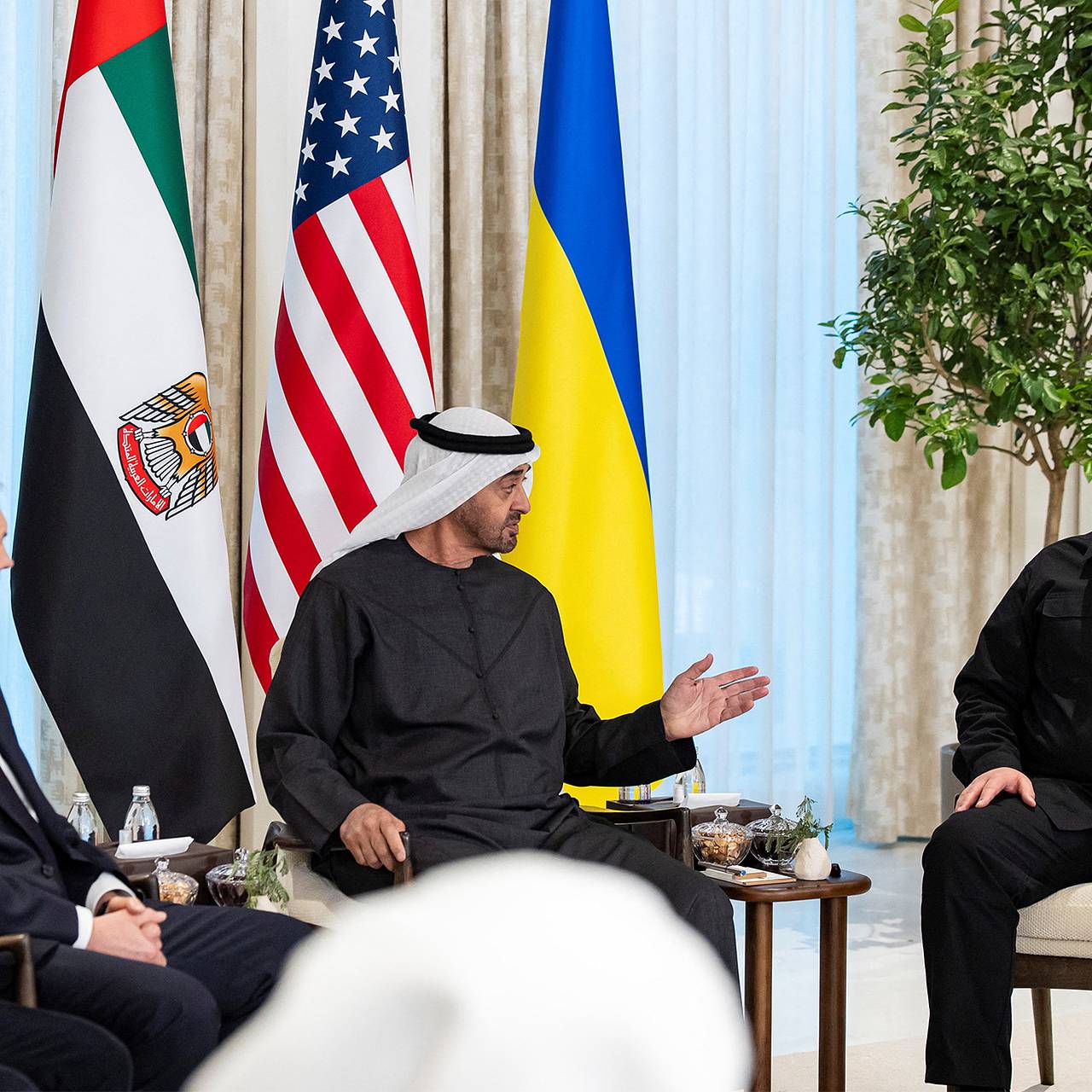 Стало известно о заключении &laquo;джентльменского соглашения&raquo; между Россией и Украиной в ОАЭ