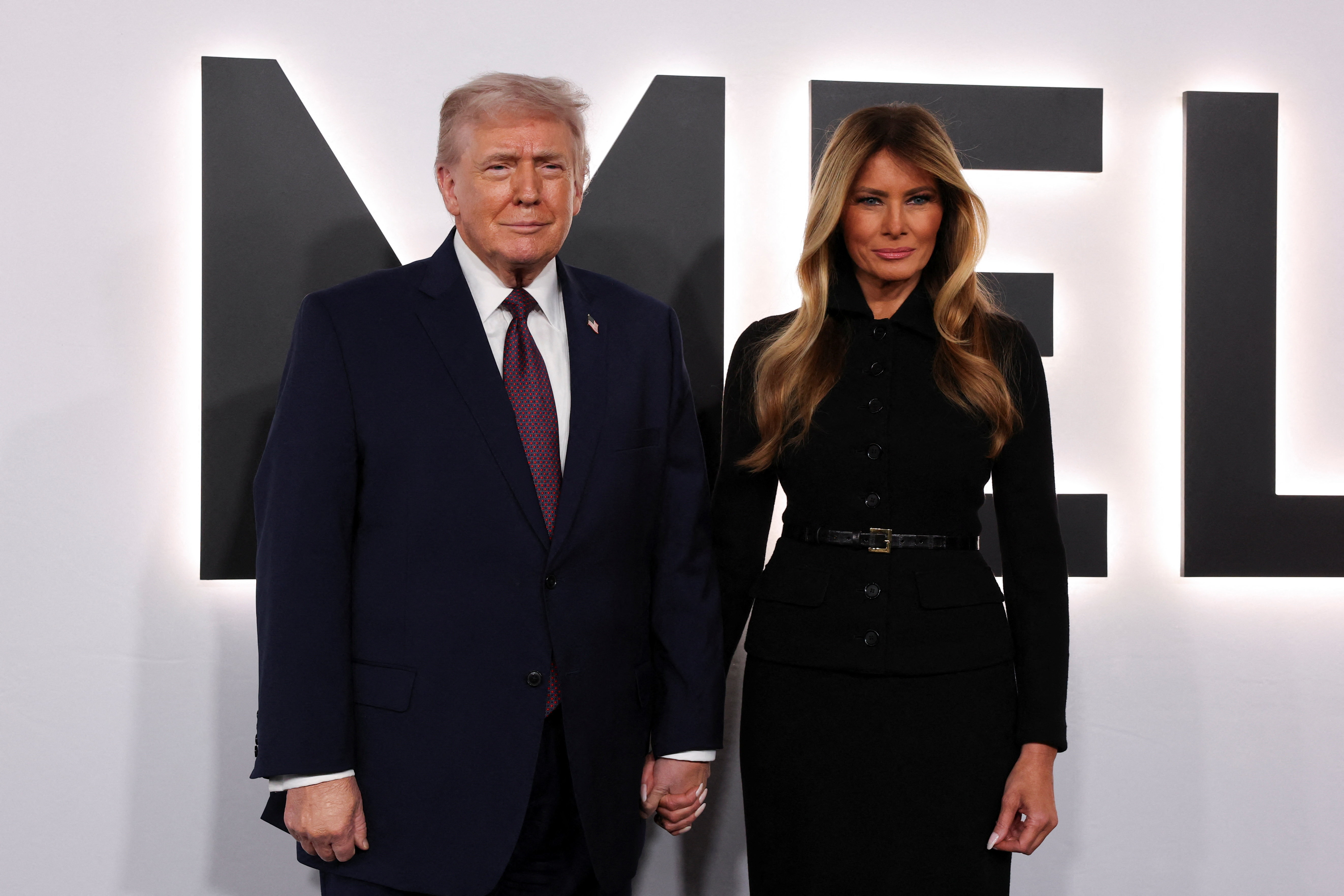 Трамп&nbsp; захотел добавить в США «немного гламура»