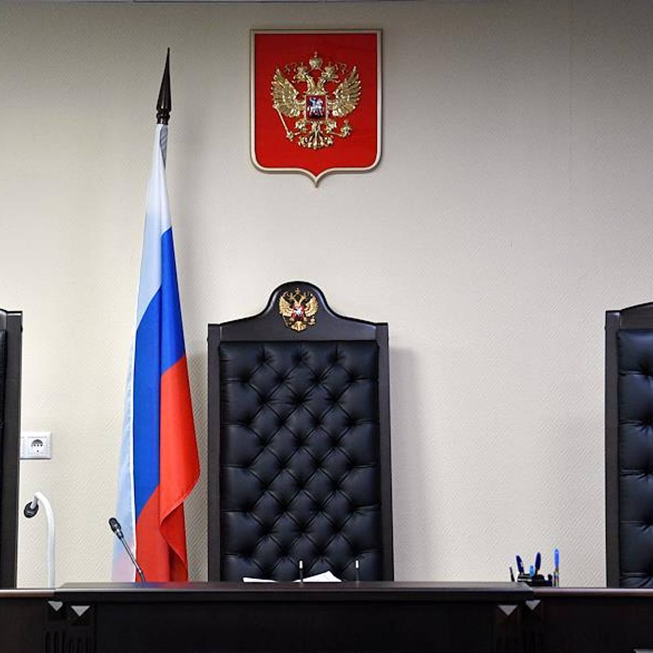 Владелец прозванных &laquo;Еду Как Хочу&raquo; автономеров ЕКХ обратился в российский суд