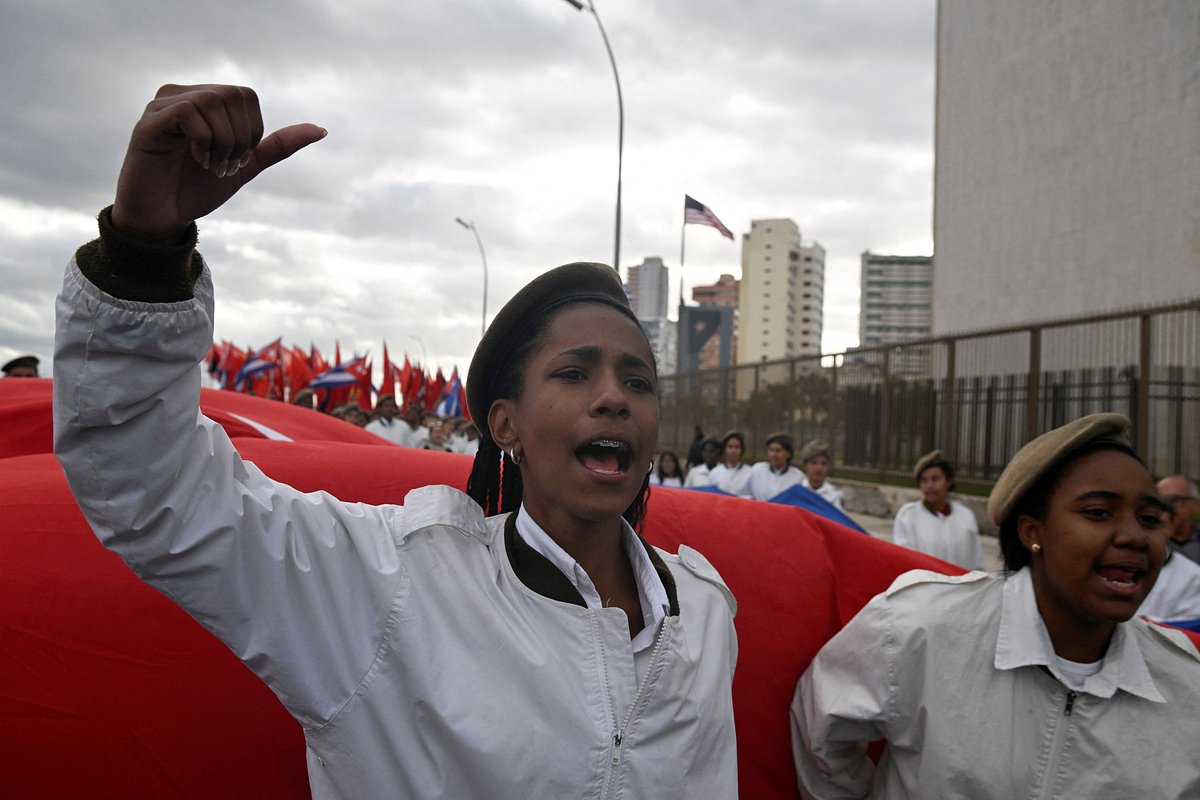 Протесты у здания посольства США в Гаване, Куба, 16 января 2026 года