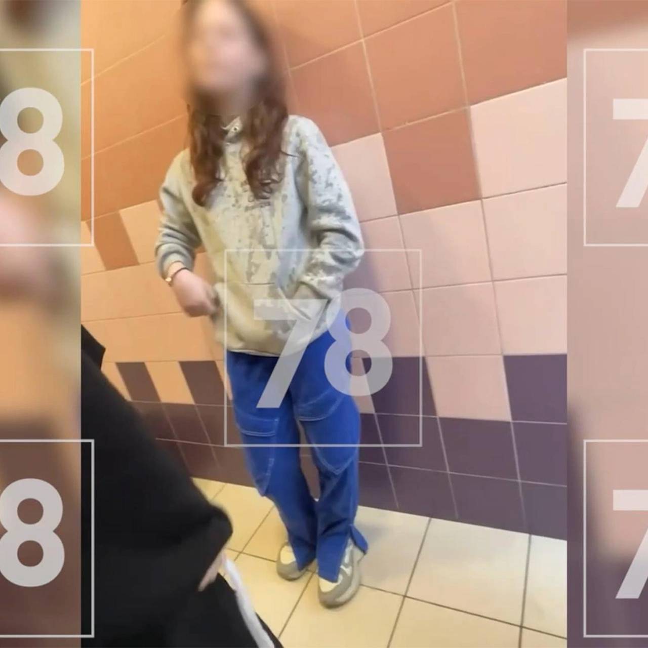 Российские школьницы толпой избили сверстницу в туалете и сняли происходящее на видео