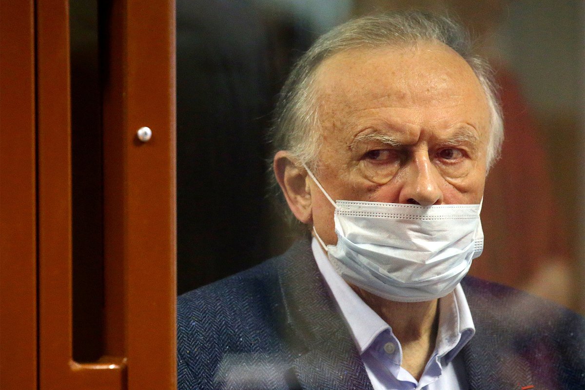 Олег Соколов