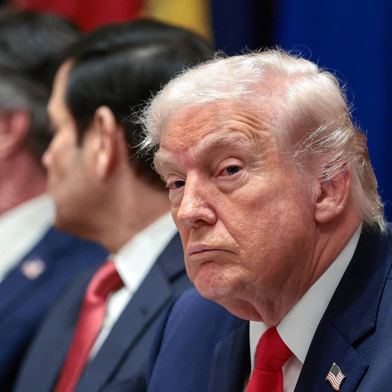 Трамп нагрубил журналистке из-за одного вопроса