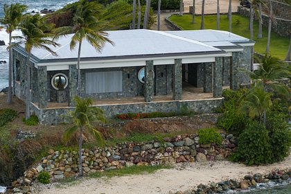 Стало известно о попытках Эпштейна пригласить Маска на его скандальный остров