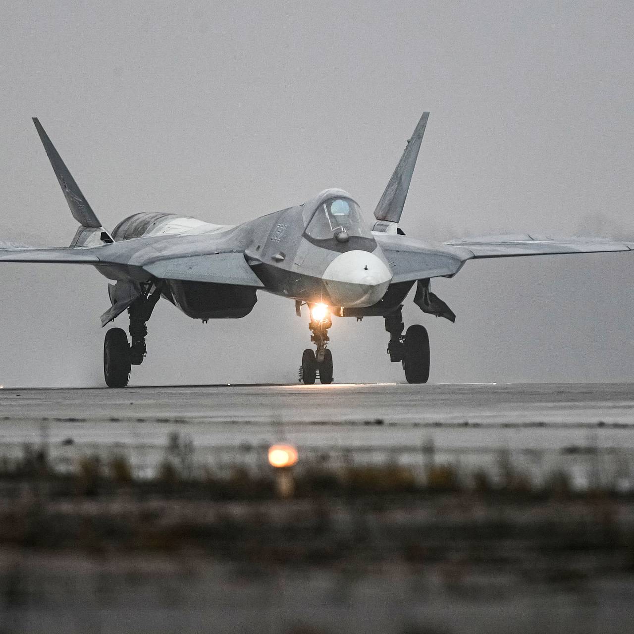 Преимущество российского Су-57 над американским F-35 объяснили