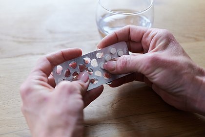 Россиян предупредили об опасности используемого при простуде популярного препарата