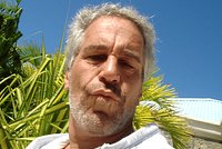 Весь мир обсуждает файлы Эпштейна. Подробный разбор архива скандального финансиста-педофила