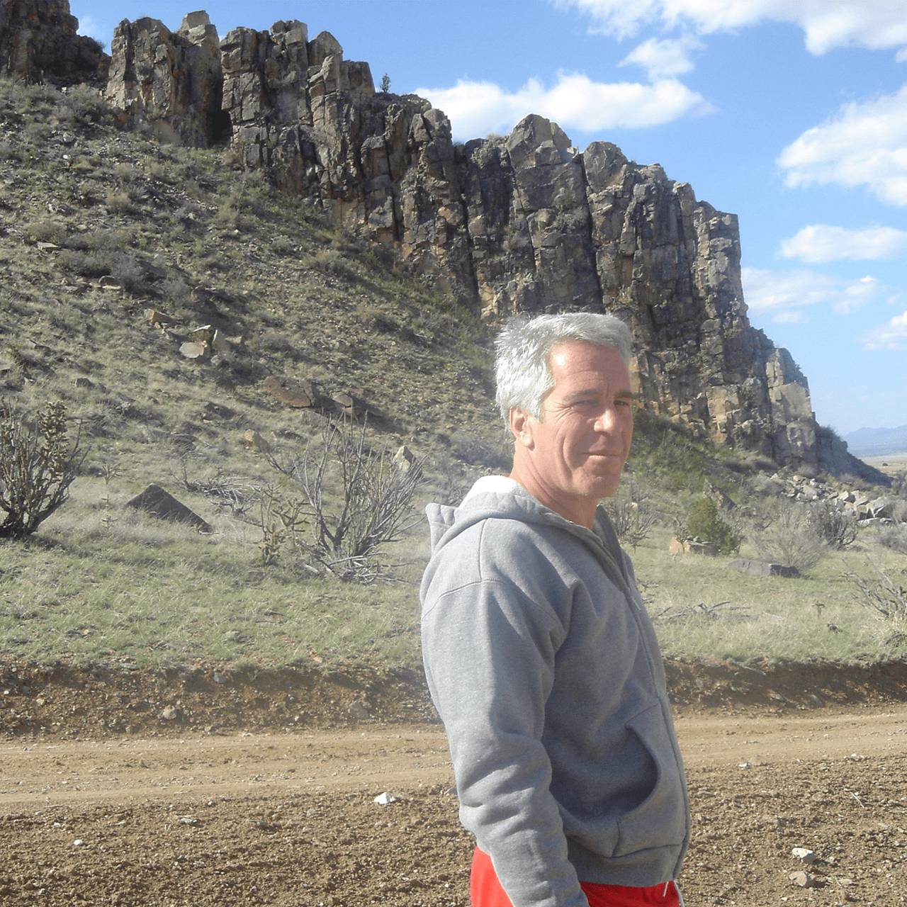 В файлах Эпштейна нашли упоминание российской стримерши