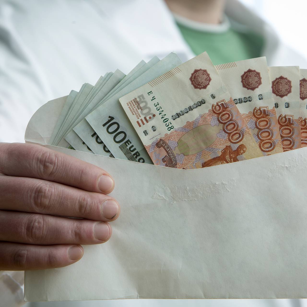 В российском центре вирусологии нашли коррупцию