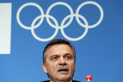 Почетный президент Международной федерации хоккея раскритиковал отстранение сборной России