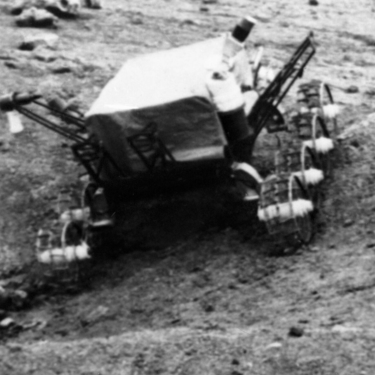 Академик пошутил о первом FPV-дроне