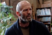 В кино — новый боевик с Джейсоном Стэйтемом «Убежище». Почему это один из лучших фильмов в карьере легенды экшена?