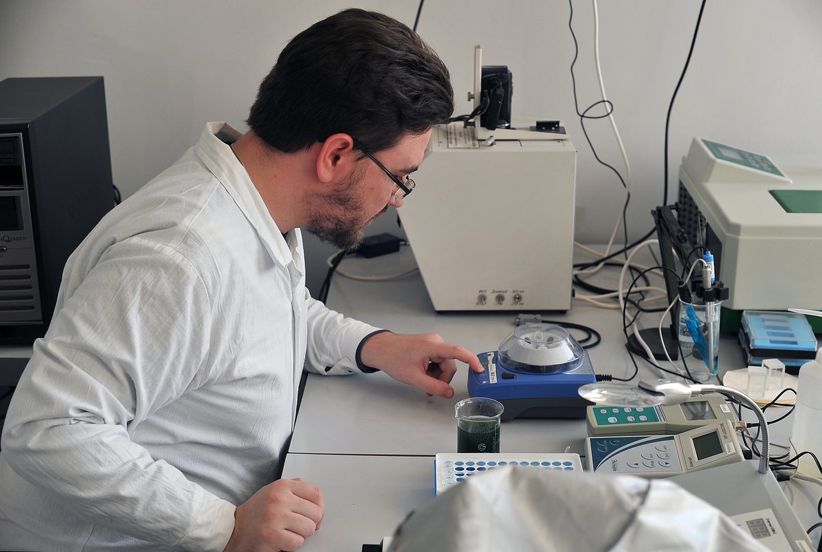 Сотрудник кафедры «Технологии и оборудование пищевых и химических производств»