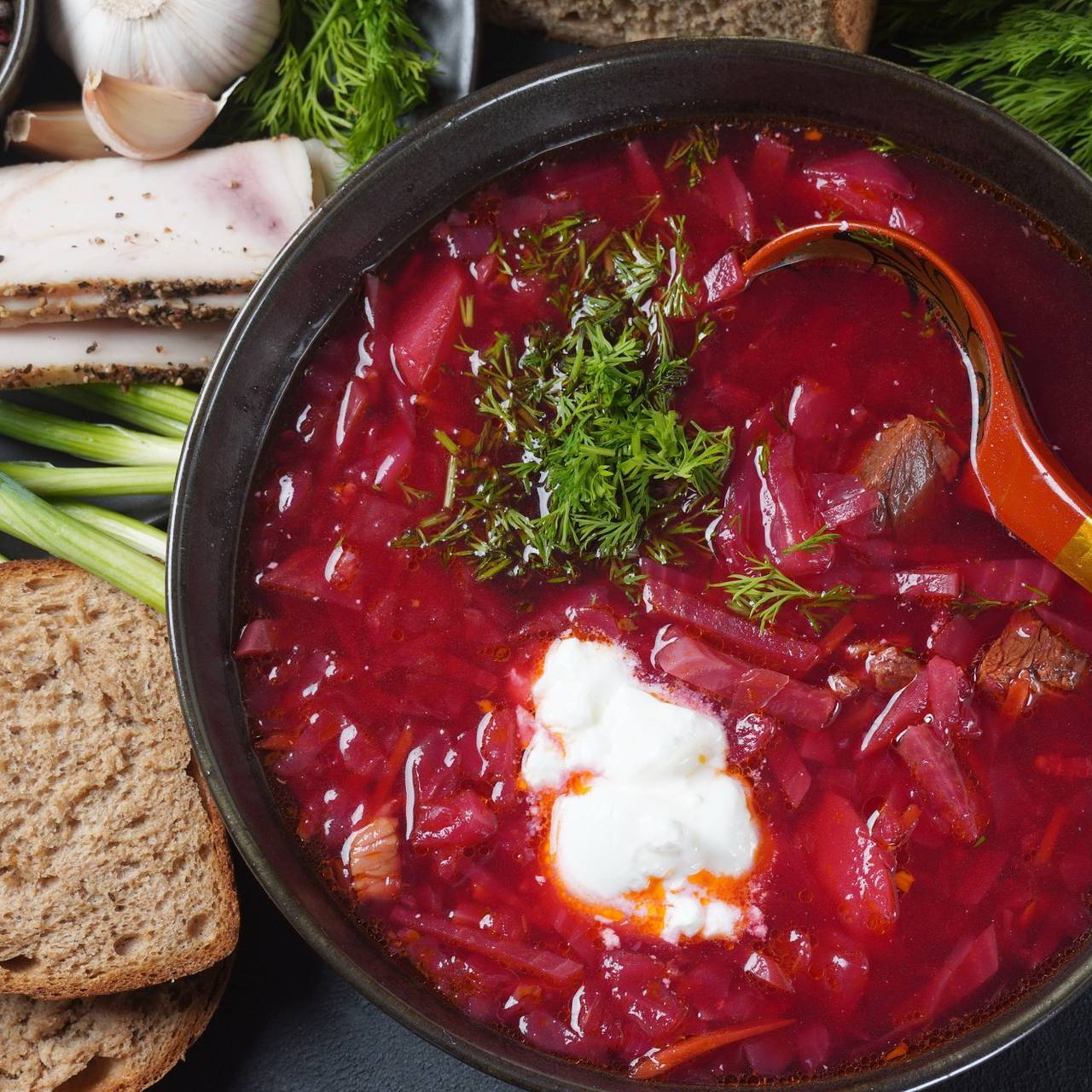 Американцы одной фразой оценили борщ от российского космонавта