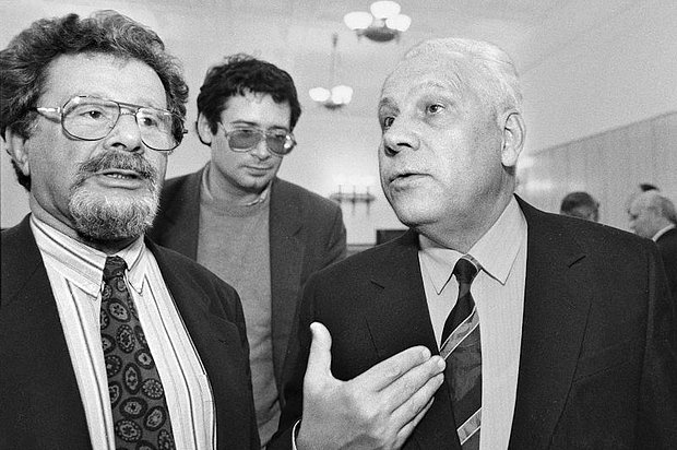 Депутат Госдумы Анатолий Лукьянов и адвокат Генрих Падва 