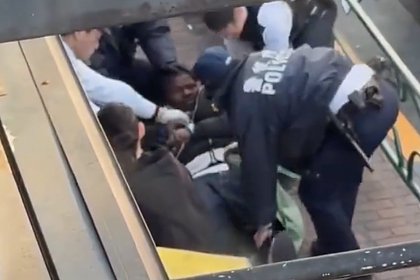 Пьяных иностранцев в Японии начали подвергать &laquo;сушификации&raquo;