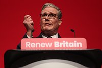 «Его придется убрать» Британскому премьеру Стармеру грозит отставка. Как дело Эпштейна спровоцировало в стране политический кризис?