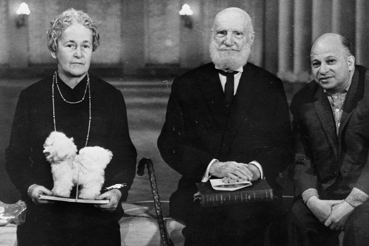 Василий Шульгин с супругой Марией Дмитриевной и кинорежиссером Владимиром Вайнштоком, 1965 год 