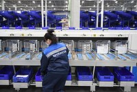 «Доставки задерживают, отделения закрывают». Бегство сотрудников из «Почты России» ускорилось. В чем причина массовых увольнений?