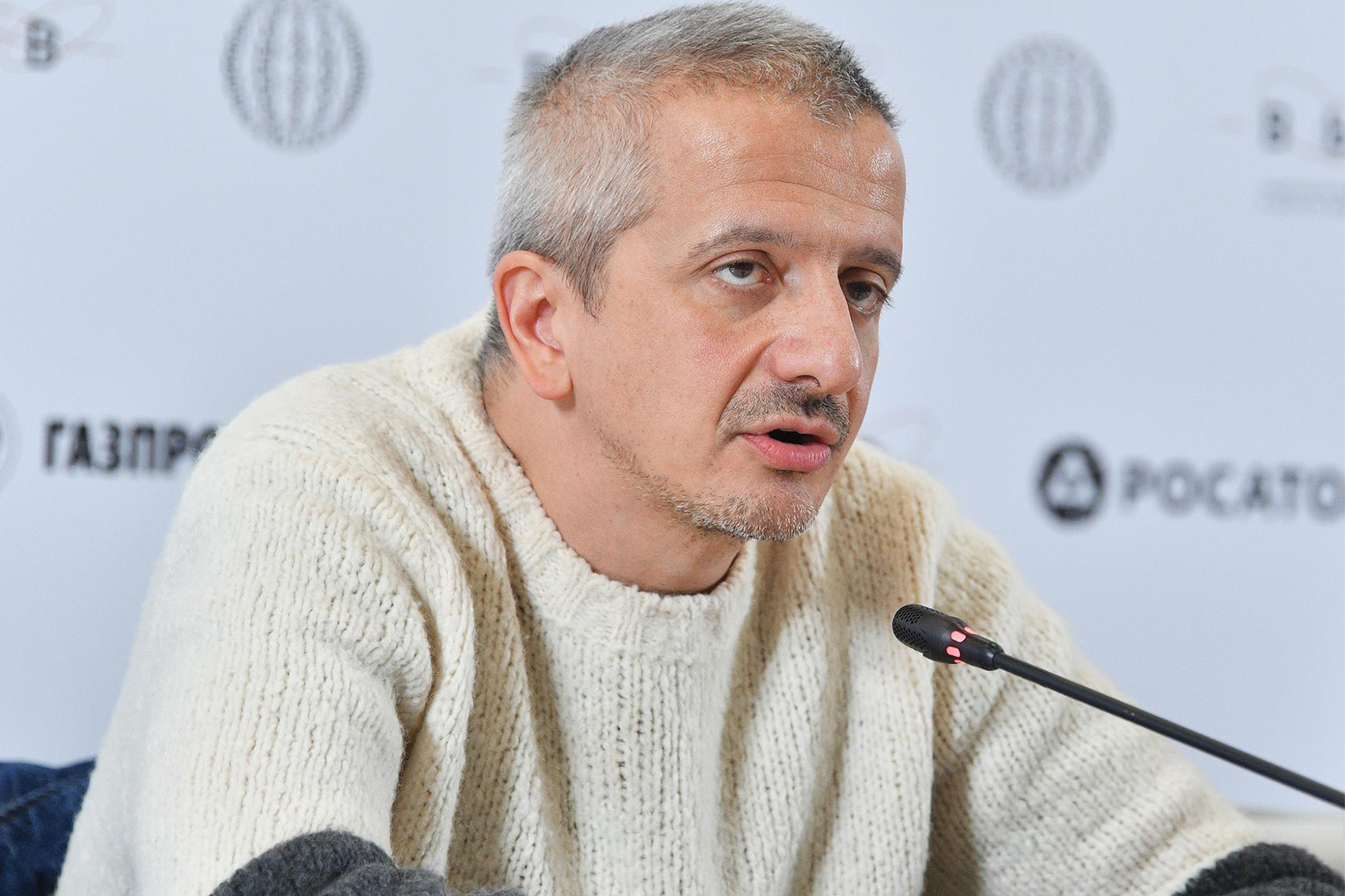 Уход&nbsp; Богомолова с поста ректора Школы-студии МХАТ объяснили